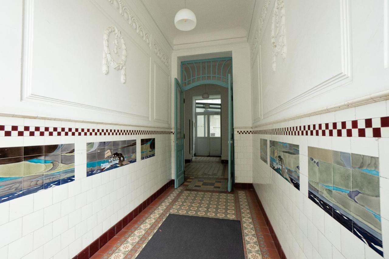 Apartamento In The Area. 5 Minute's Walk To The Danube.